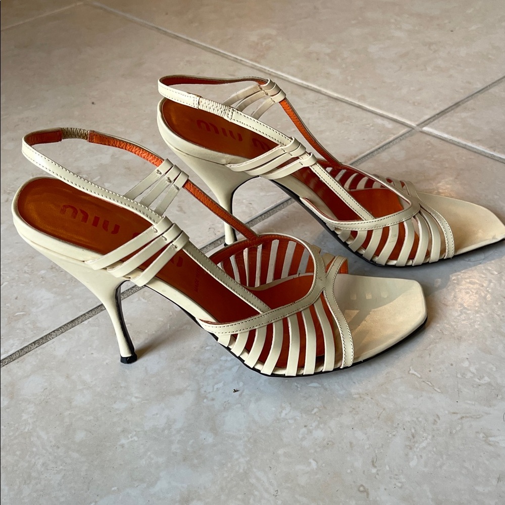 Authentic Miu Miu Cream Strappy Sandals - Picture 5 of 11